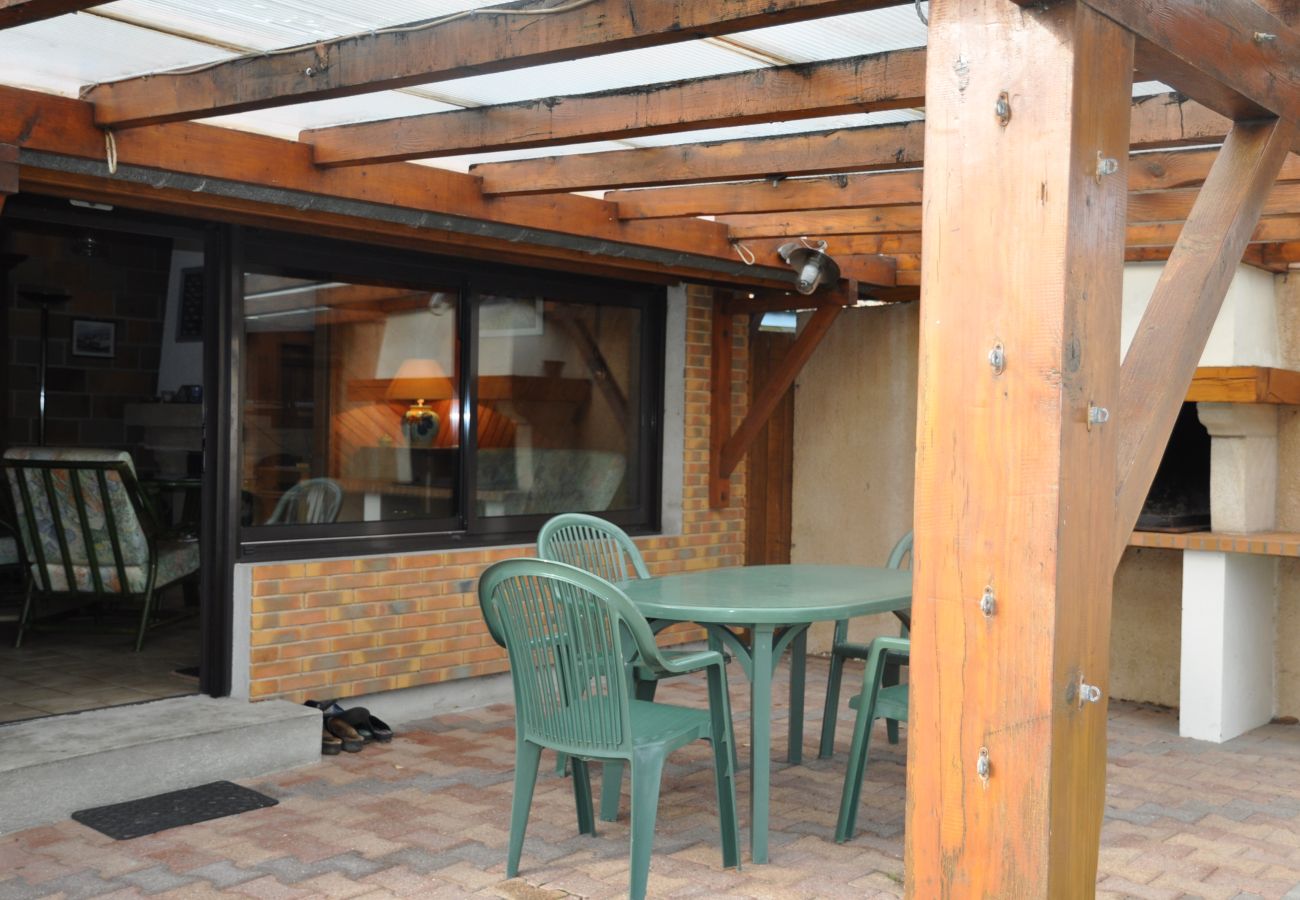 Villa à Lacanau - PLACE DE L'EGLISE - 88801