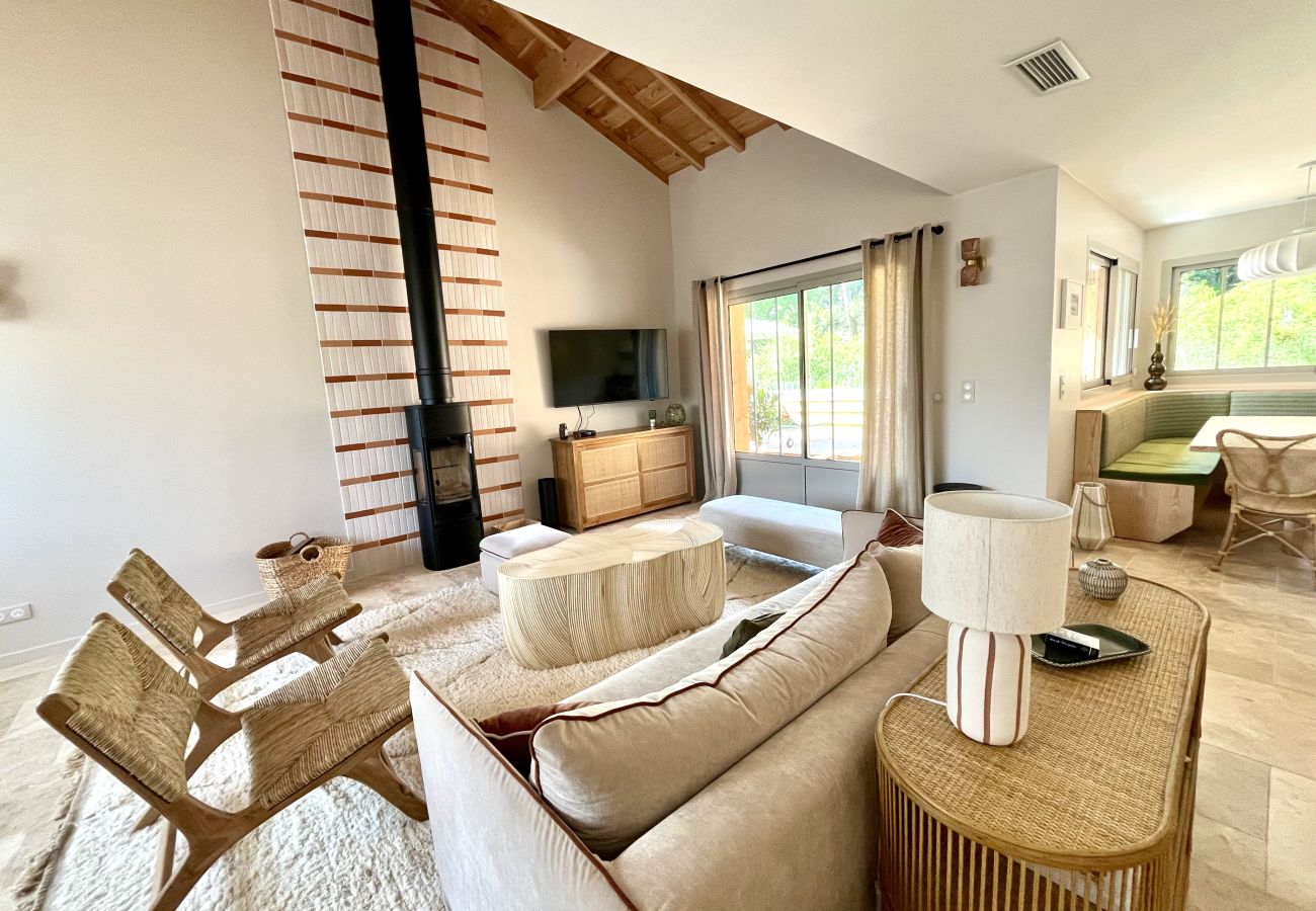 Villa à Carcans - AVE MAUBUISSON - 743118